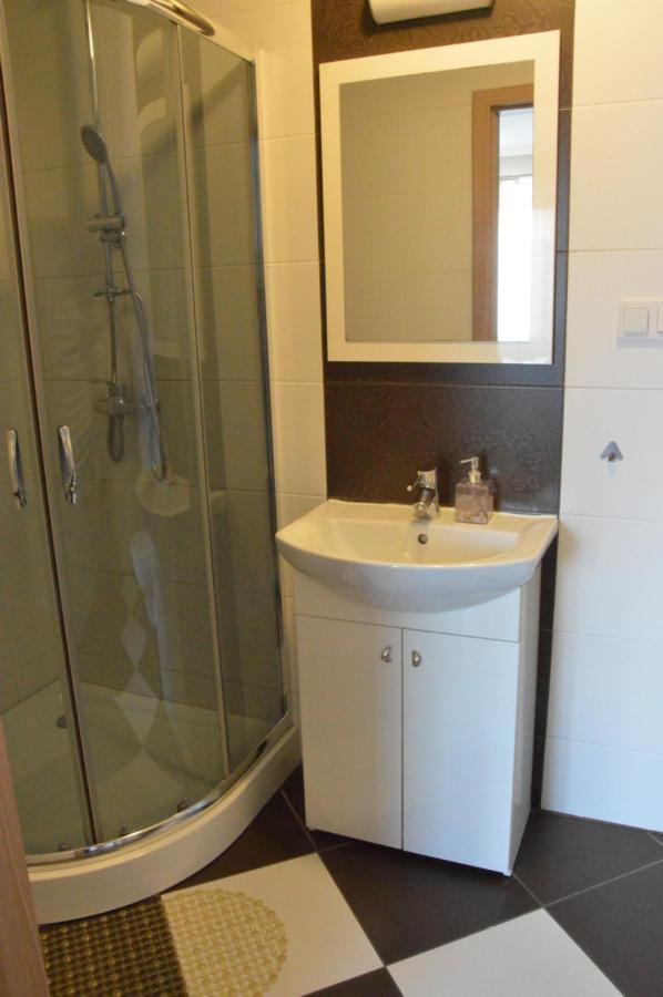 Rodzinny Apartament Folker Wegierska Gorka Extérieur photo