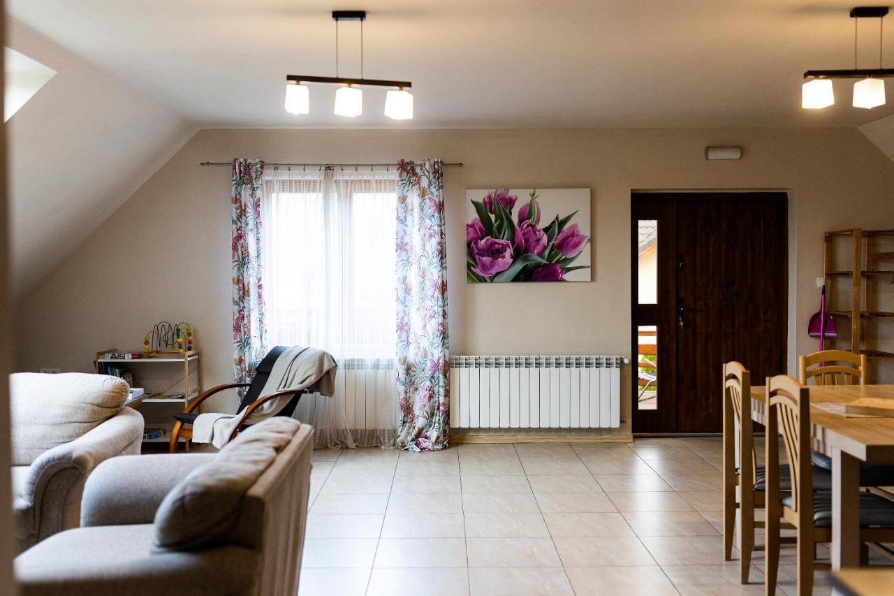 Rodzinny Apartament Folker Wegierska Gorka Extérieur photo
