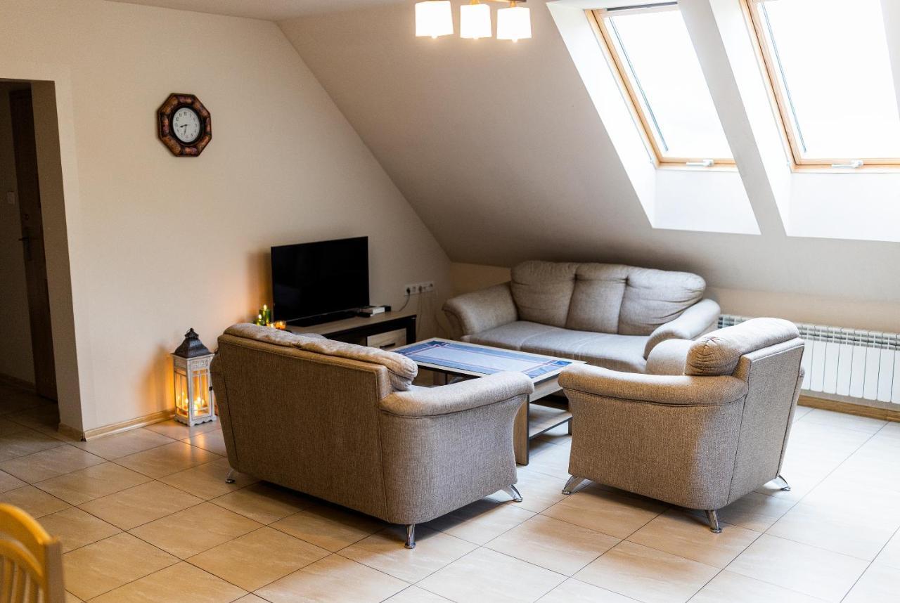 Rodzinny Apartament Folker Wegierska Gorka Extérieur photo