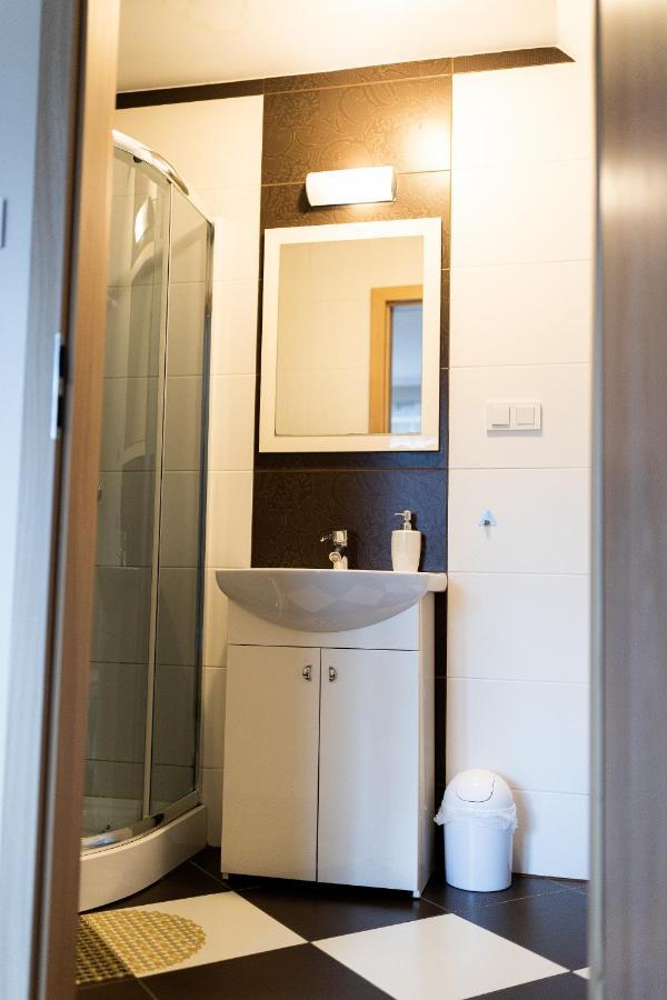 Rodzinny Apartament Folker Wegierska Gorka Extérieur photo